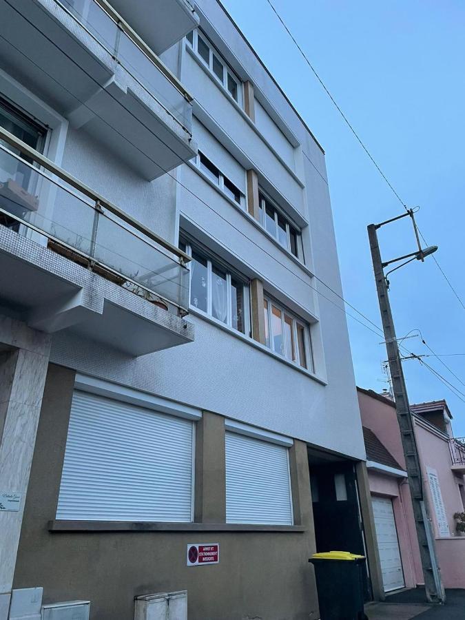 モンソー・レ・ミーヌLe Patioアパートメント エクステリア 写真